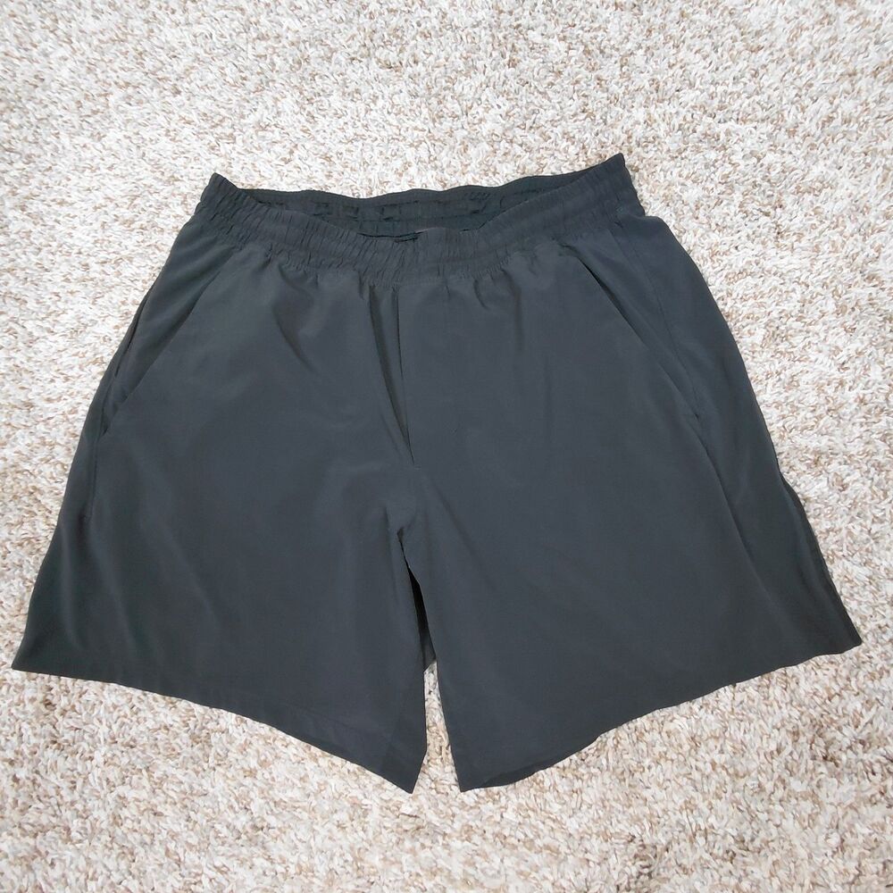 Lululemon Pace Breaker Shorts 7" Linerless Mens Large Black Pockets Gym